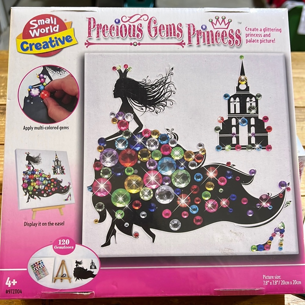 Small World Toys Precious Gems
Princess Set